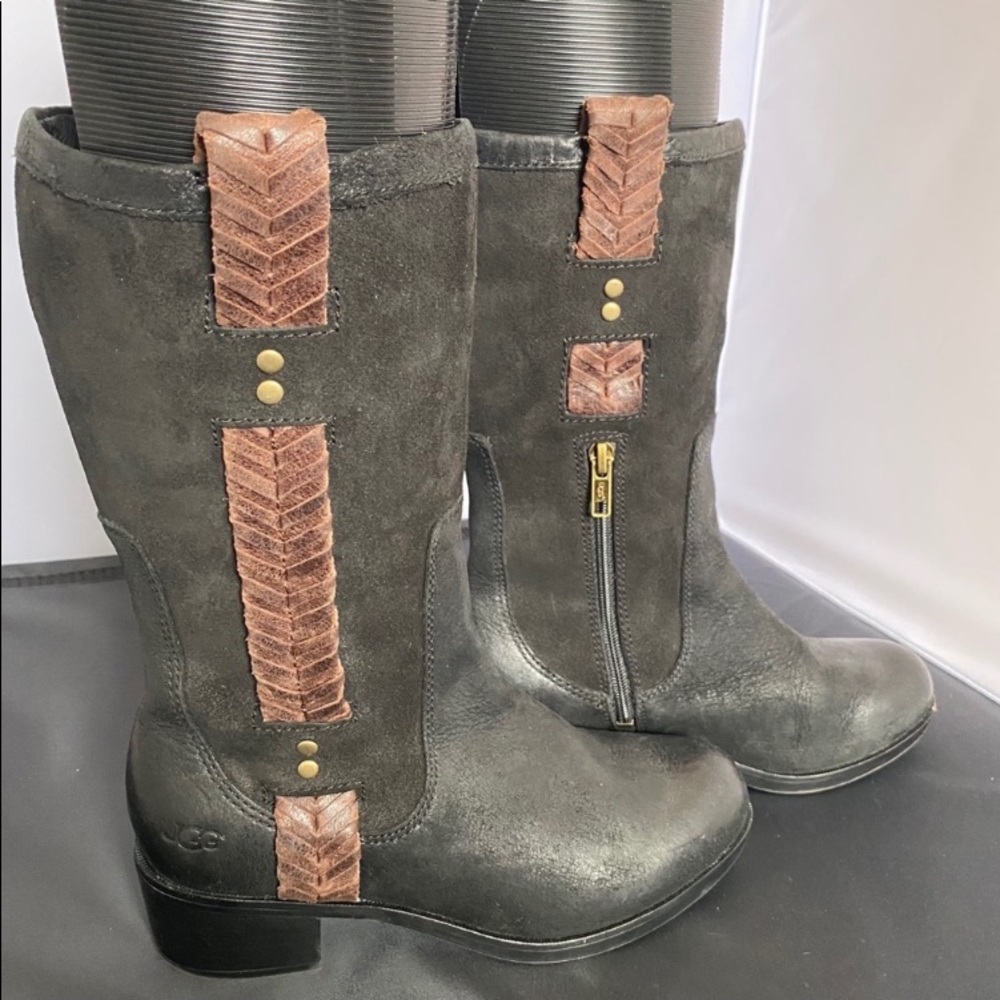 Ugg Jaspan Oiled Suede Black w Braided Brown Boots size 6